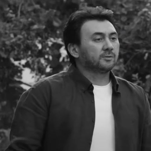 دانلود آهنگ آدام بیلدیم سنی از آقشین فاتح